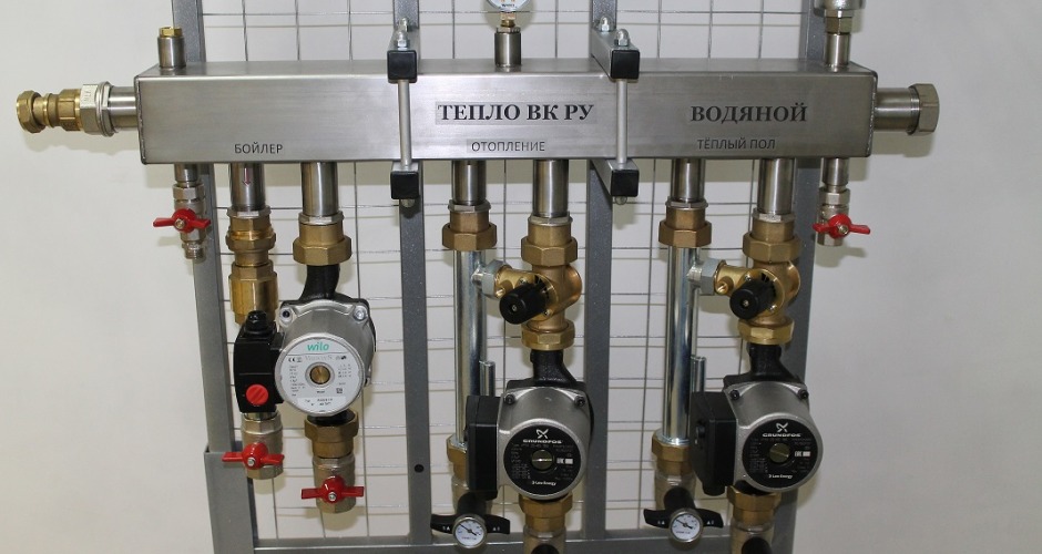 Гидроразделитель с коллектором вертикальный 4 контура до 70 кВт цена 13 руб. в Новосибирске